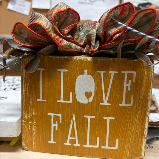 I Love Fall Tabletop Sign - Bow Embellishment